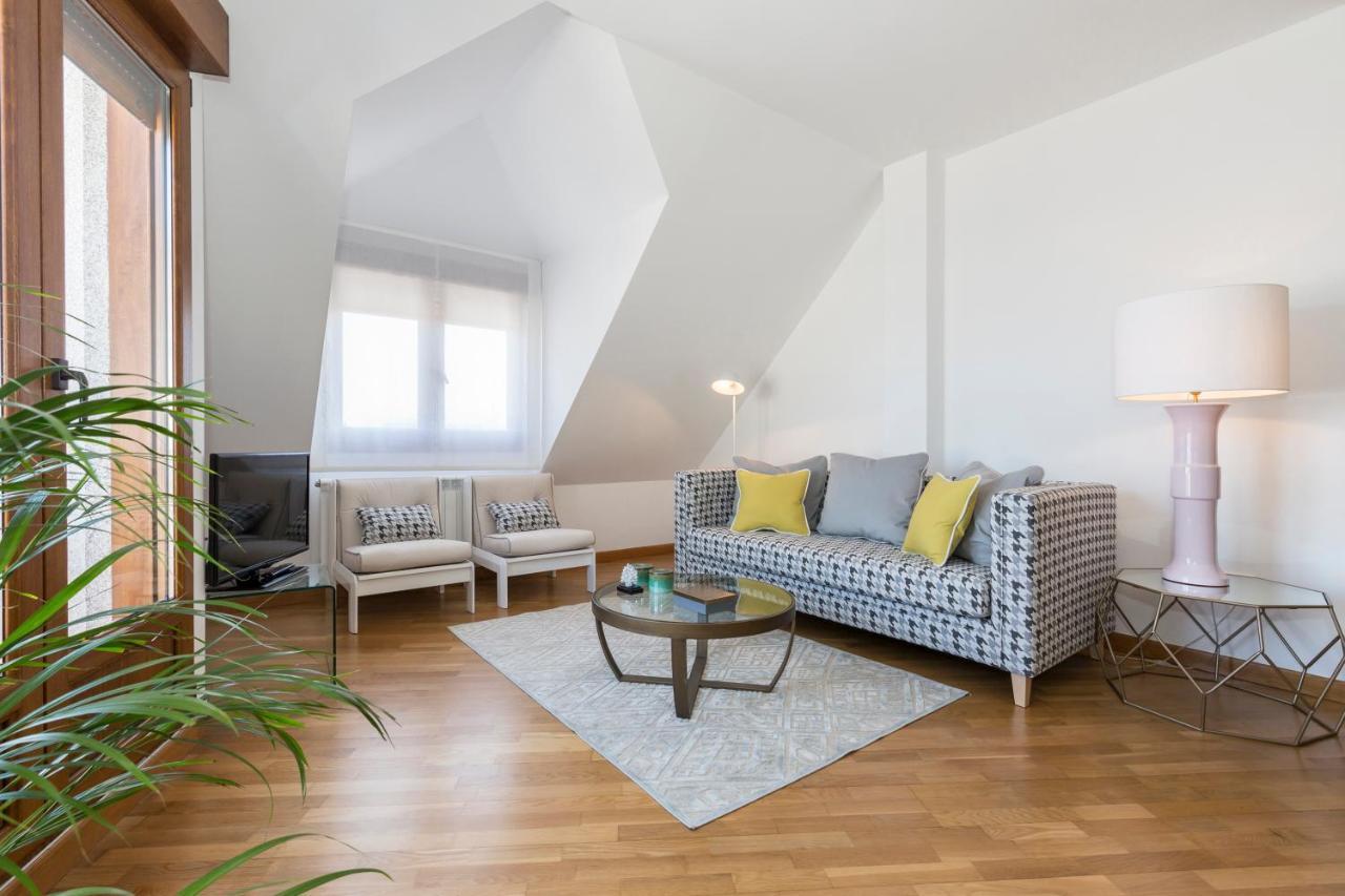 Apartamento Boutique Con Terraza Y Vistas Al Mar. Porto Vilanova ビラノーバ・デ・アロウサ エクステリア 写真