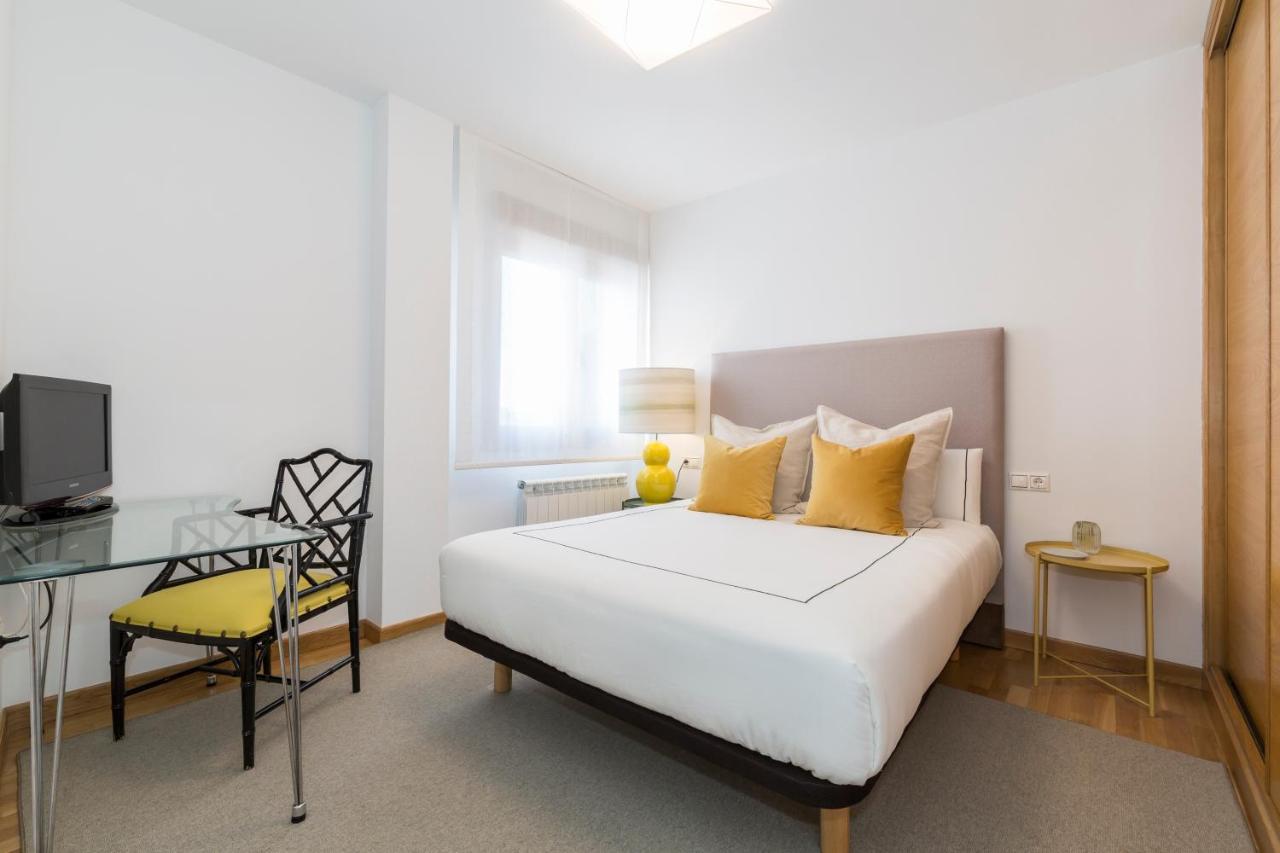 Apartamento Boutique Con Terraza Y Vistas Al Mar. Porto Vilanova ビラノーバ・デ・アロウサ エクステリア 写真