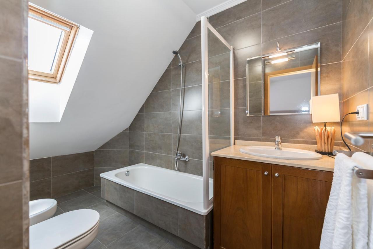 Apartamento Boutique Con Terraza Y Vistas Al Mar. Porto Vilanova ビラノーバ・デ・アロウサ エクステリア 写真