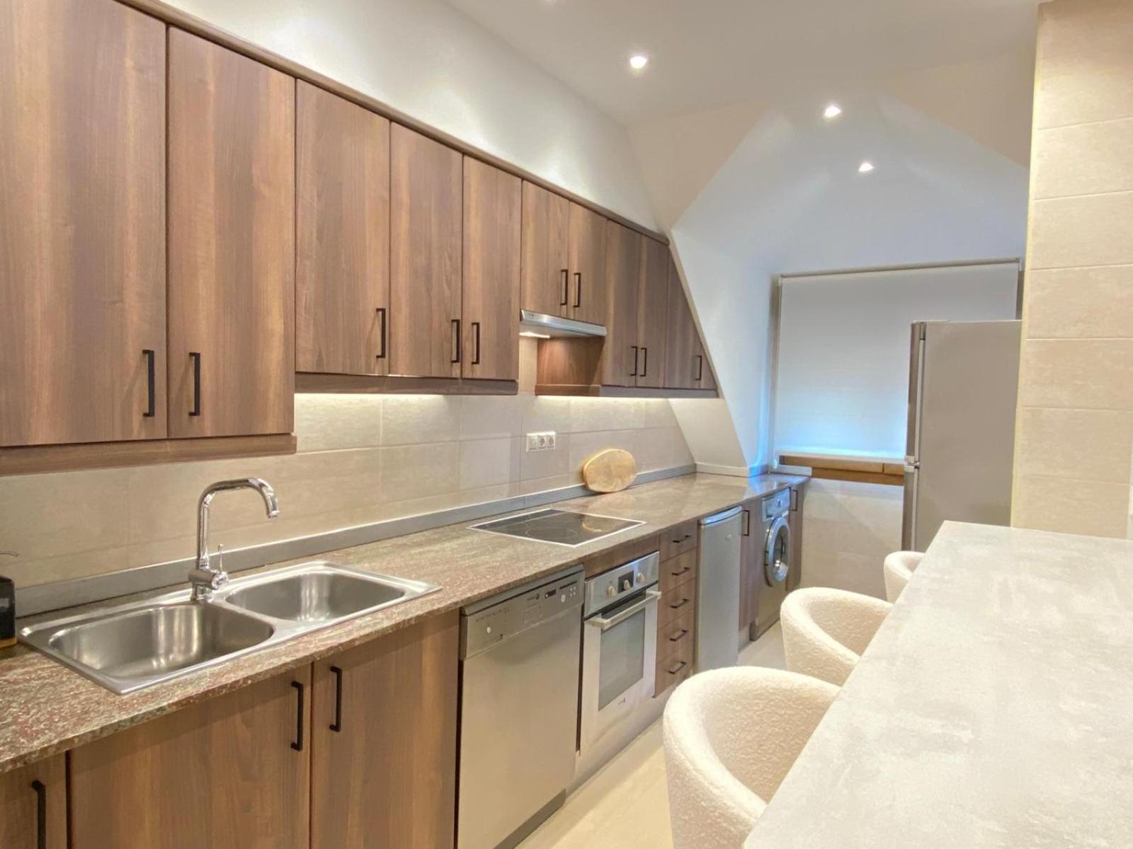 Apartamento Boutique Con Terraza Y Vistas Al Mar. Porto Vilanova ビラノーバ・デ・アロウサ エクステリア 写真